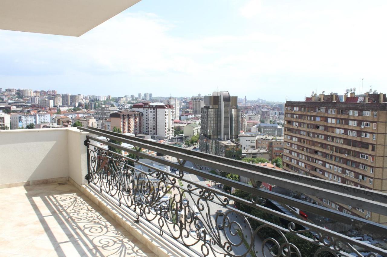 White Roof Apartments Pristina Exterior photo